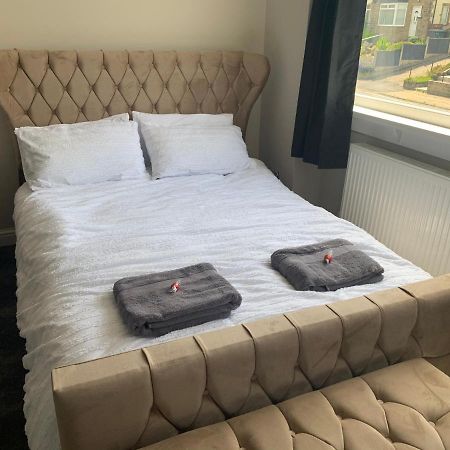 Idle Modern 3 Bedroom Luxury Home With Private Drive المظهر الخارجي الصورة
