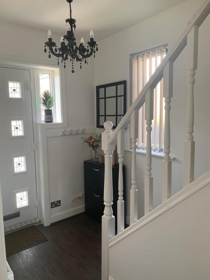Idle Modern 3 Bedroom Luxury Home With Private Drive المظهر الخارجي الصورة